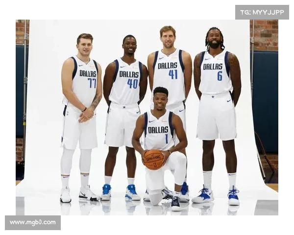 NBA常规赛:快船胜小牛 NBA常规赛:快船胜小牛