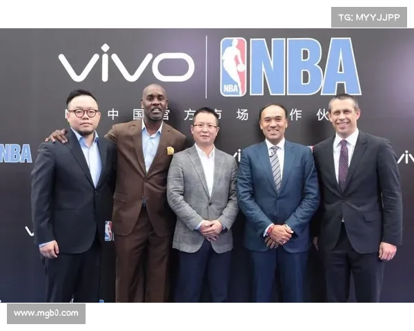 vivo将宣布与NBA合作 巨幅广告照亮外滩 vivo将宣布与NBA合作 巨幅广告照亮外滩